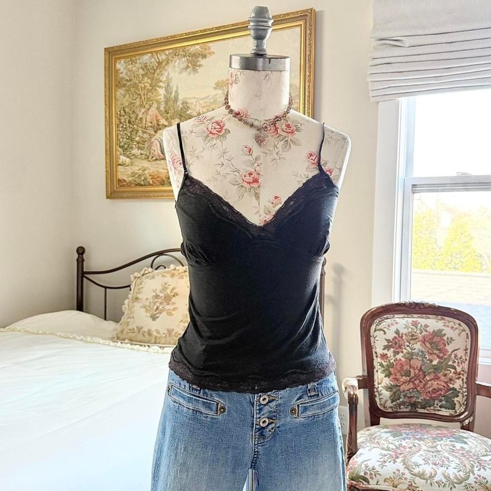 black lace cami  Y2K black lace trim going out‎ top Dcc size small